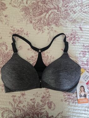 NWT Warner Heather Gray Front-Close Racerback T-Shirt Bra